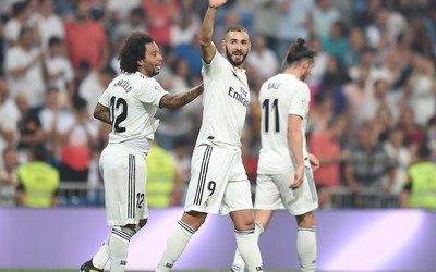 维基体育热评-阿尔及利亚锋霸又进球了